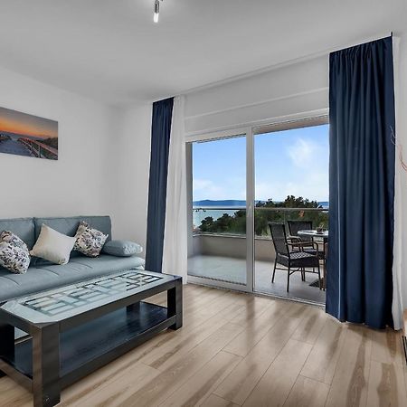 Apartments Lujnovic Makarska Zewnętrze zdjęcie