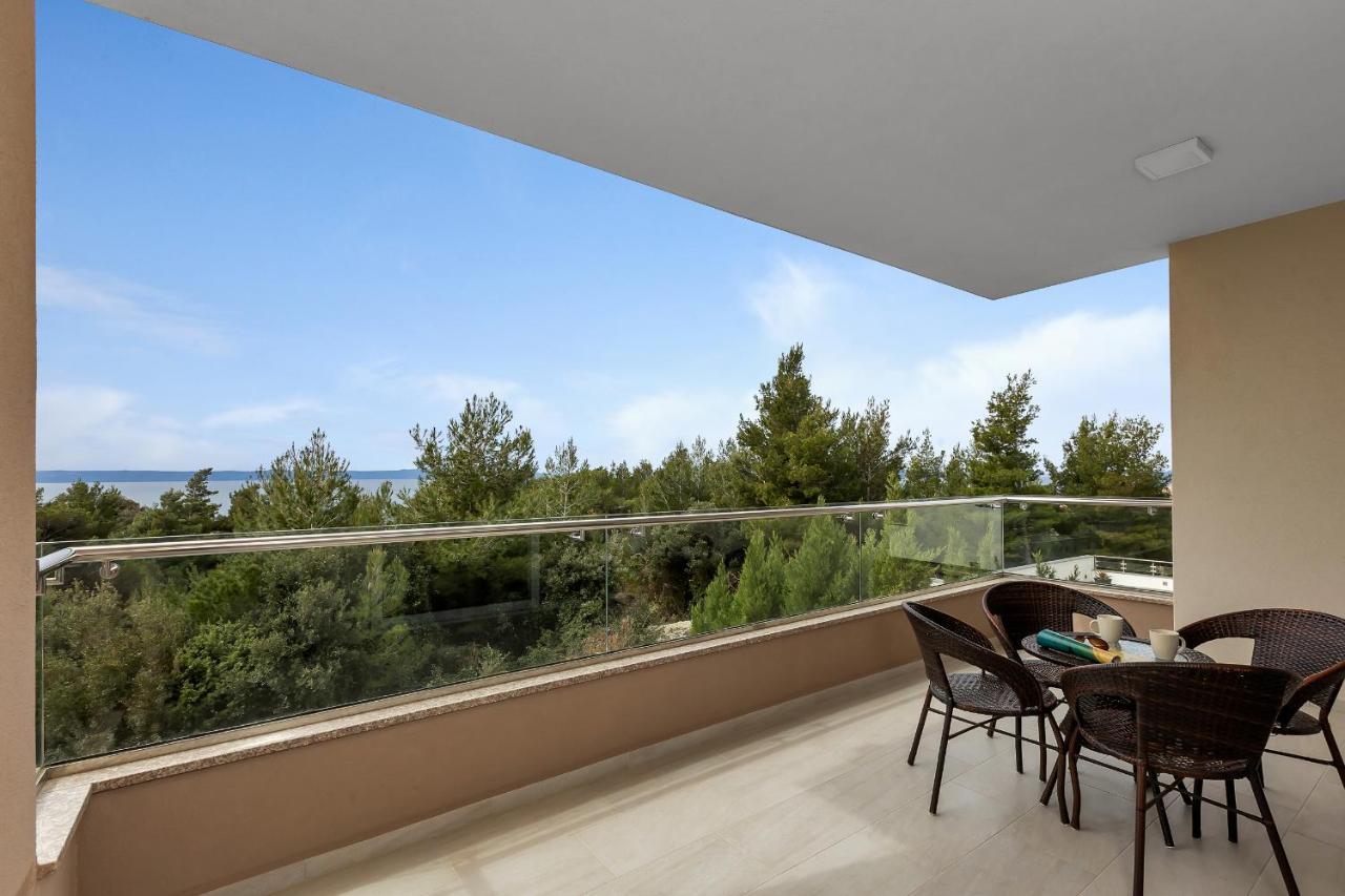 Apartments Lujnovic Makarska Zewnętrze zdjęcie