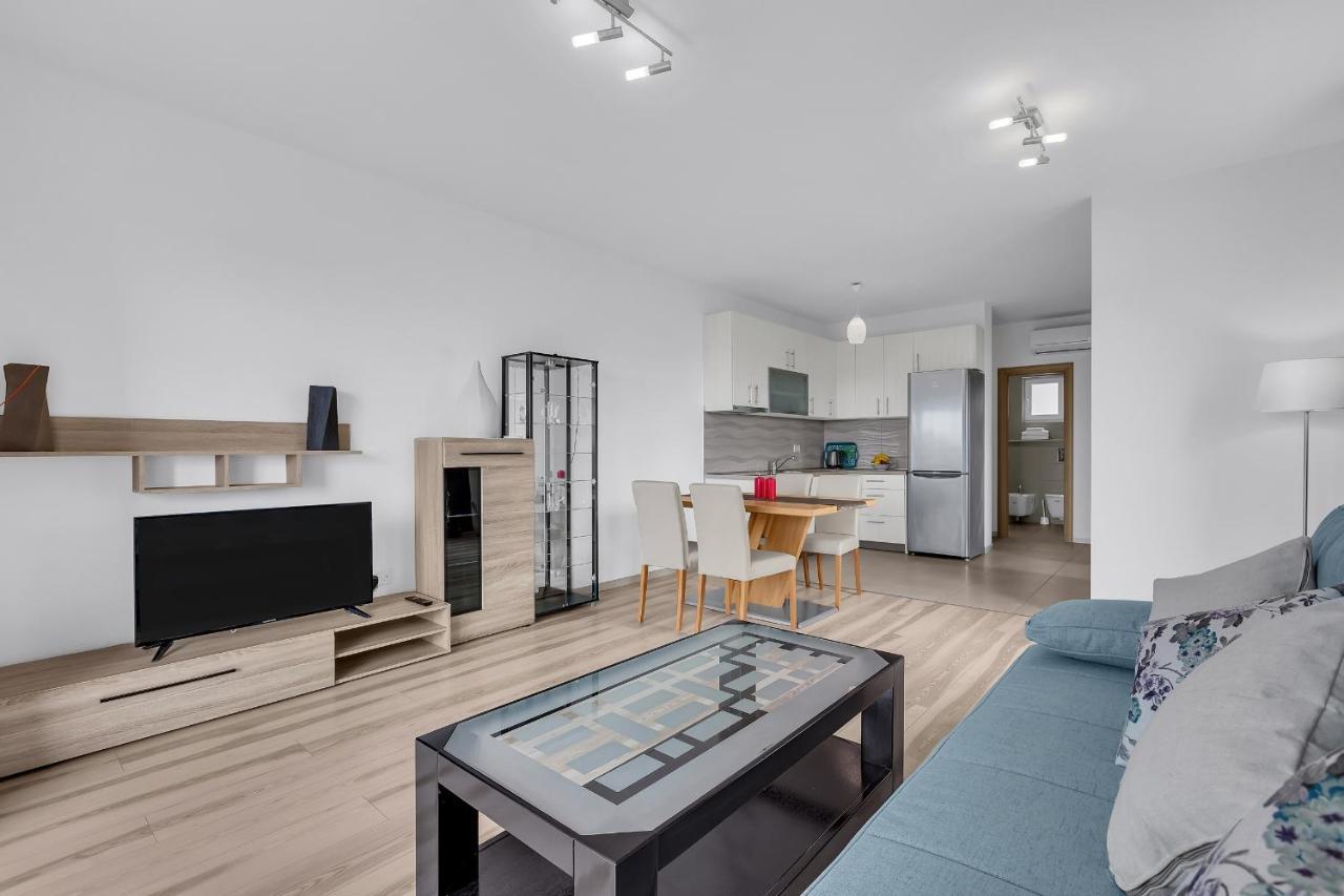 Apartments Lujnovic Makarska Zewnętrze zdjęcie